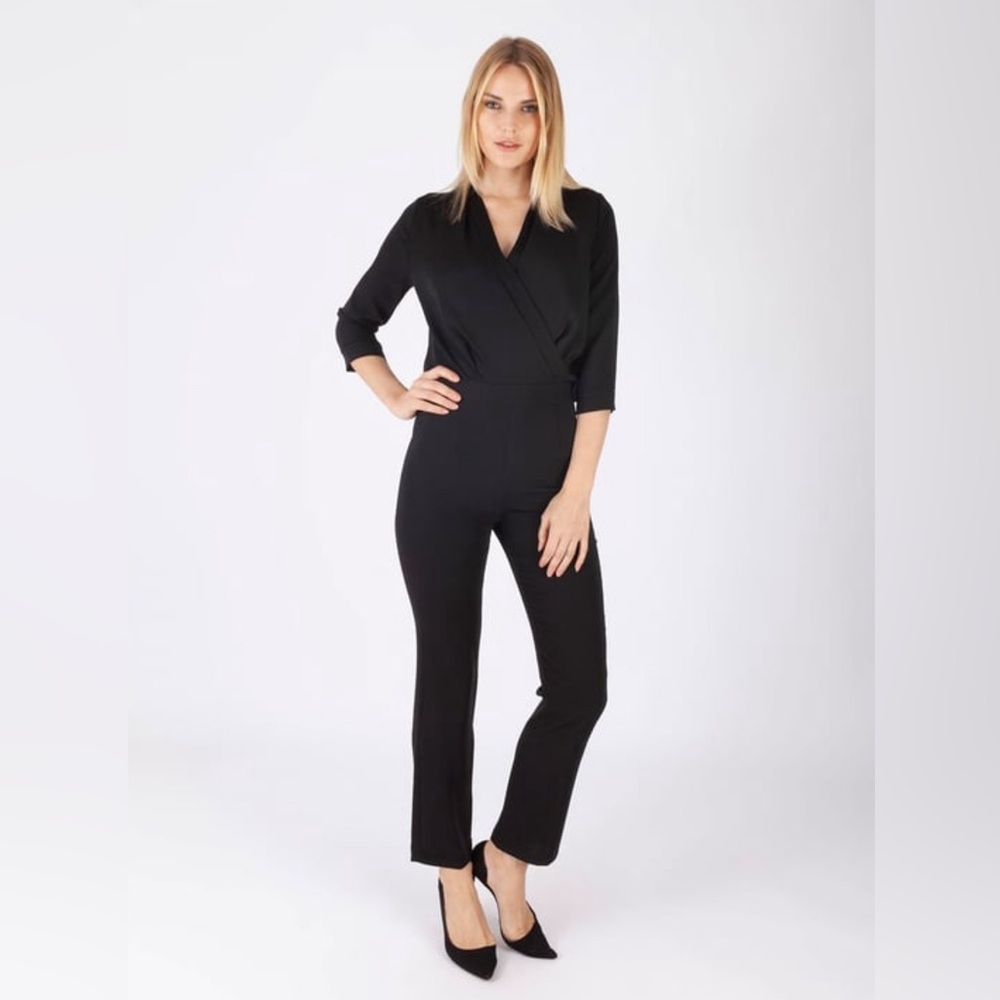 Nomens Bexley Solid Black Long Sleeve Black Zipper Detail Jumpsuit NWT Romper